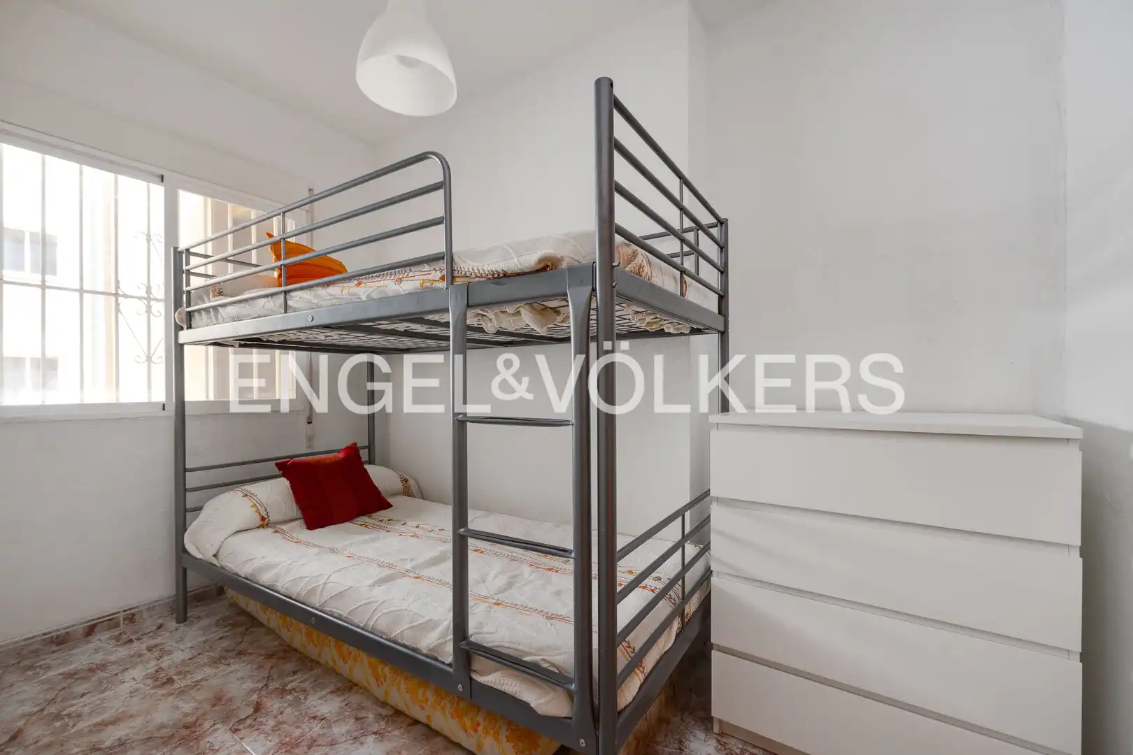 Schlafzimmer von Wohnung zum Verkauf in Torrevieja mit Klimaanlage, Heizung und Terrasse