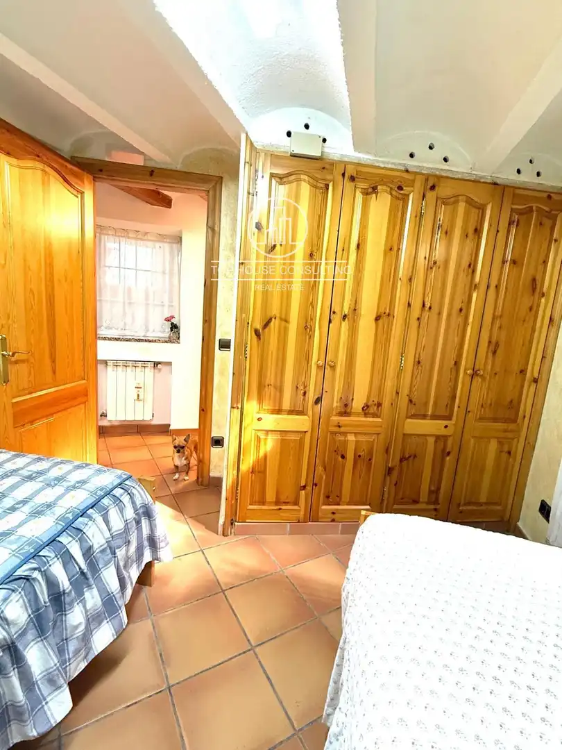 Dormitori de Casa o xalet en venda en Arenys de Munt amb Calefacció, Terrassa i Moblat