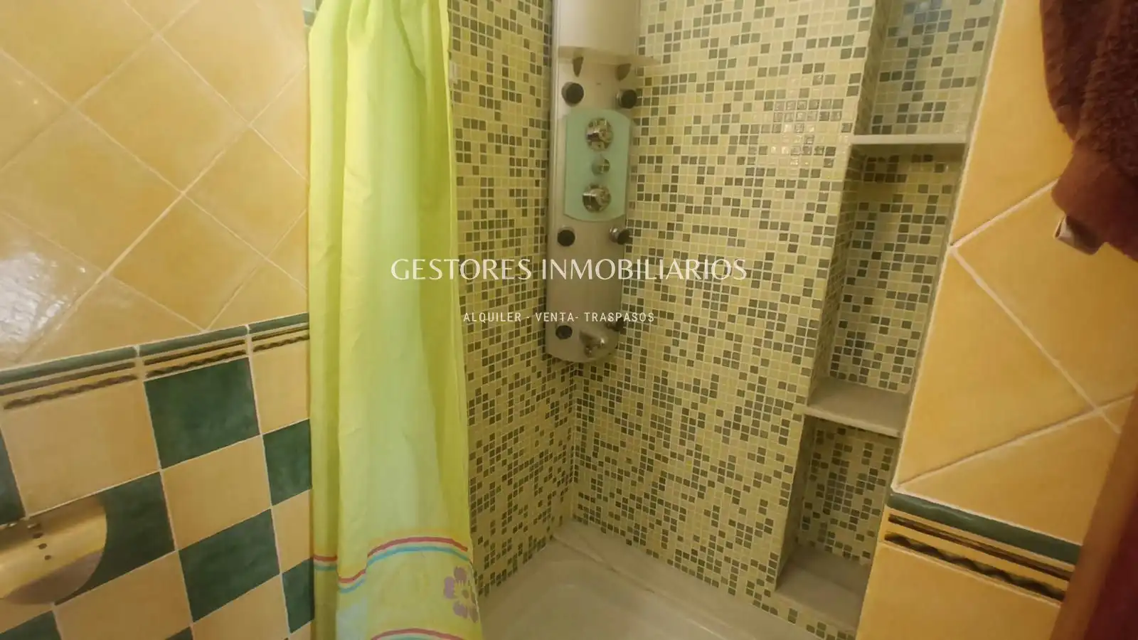 Badezimmer von Maisonette zum Verkauf in Cocentaina mit Klimaanlage, Heizung und Terrasse