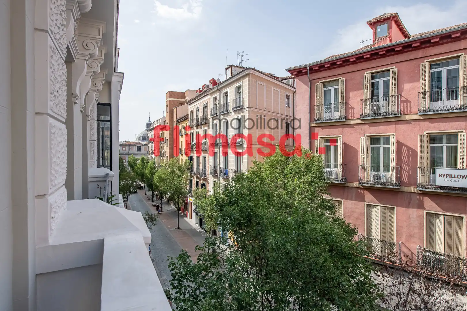 Vista exterior de Pis en venda en Madrid amb Calefacció, Traster i Balcó