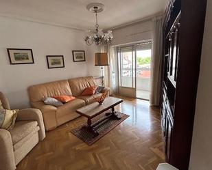 Sala d'estar de Pis en venda en Valladolid Capital amb Terrassa
