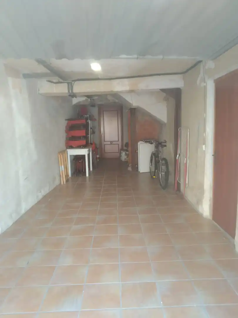 Einfamilien-Reihenhaus zum Verkauf in Belorado mit Heizung, Terrasse und Abstellraum