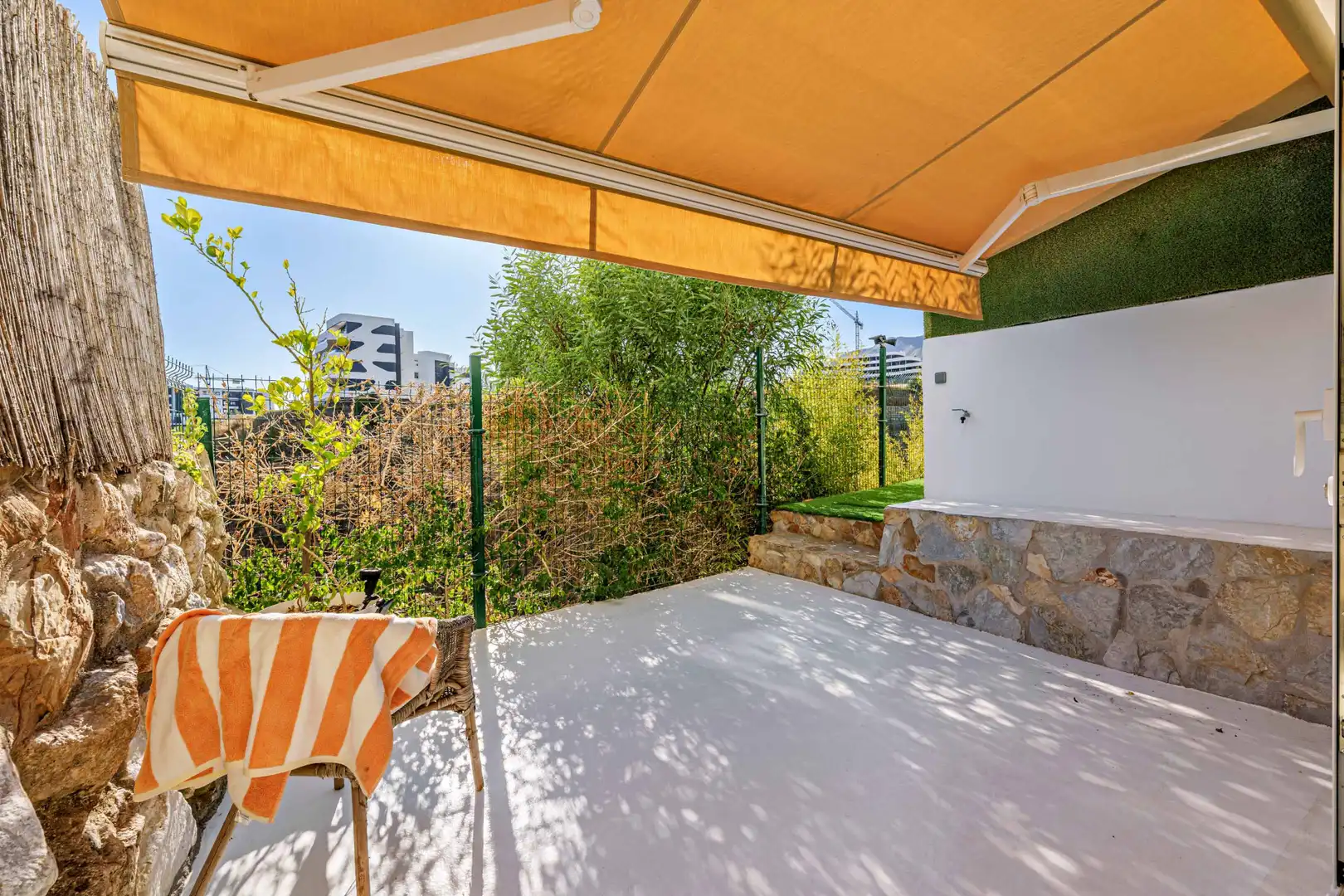 Terrassa de Casa adosada en venda en Benalmádena amb Aire condicionat, Jardí privat i Terrassa