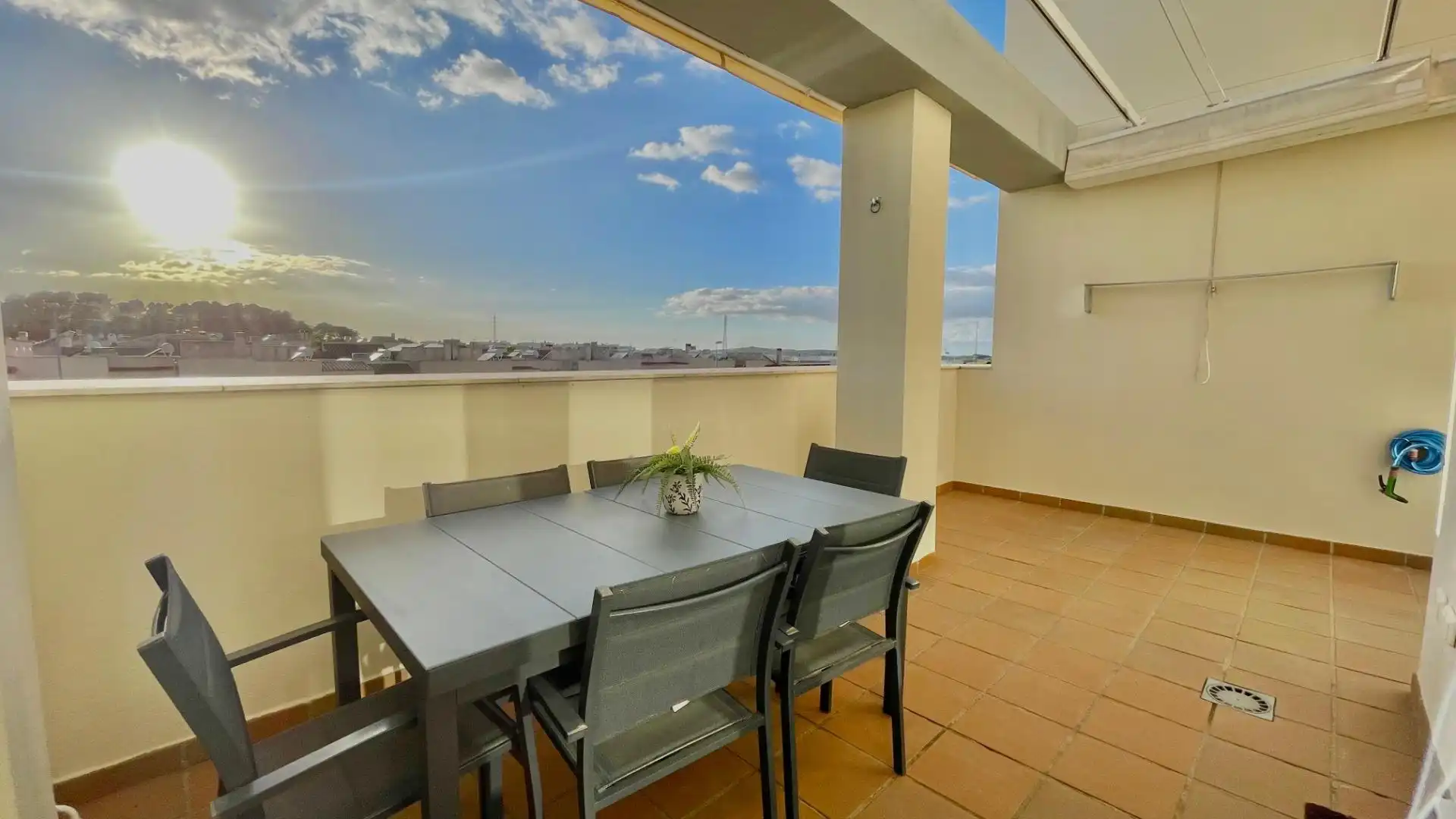 Terrassa de Àtic en venda en Jerez de la Frontera amb Aire condicionat, Jardí privat i Piscina comunitària