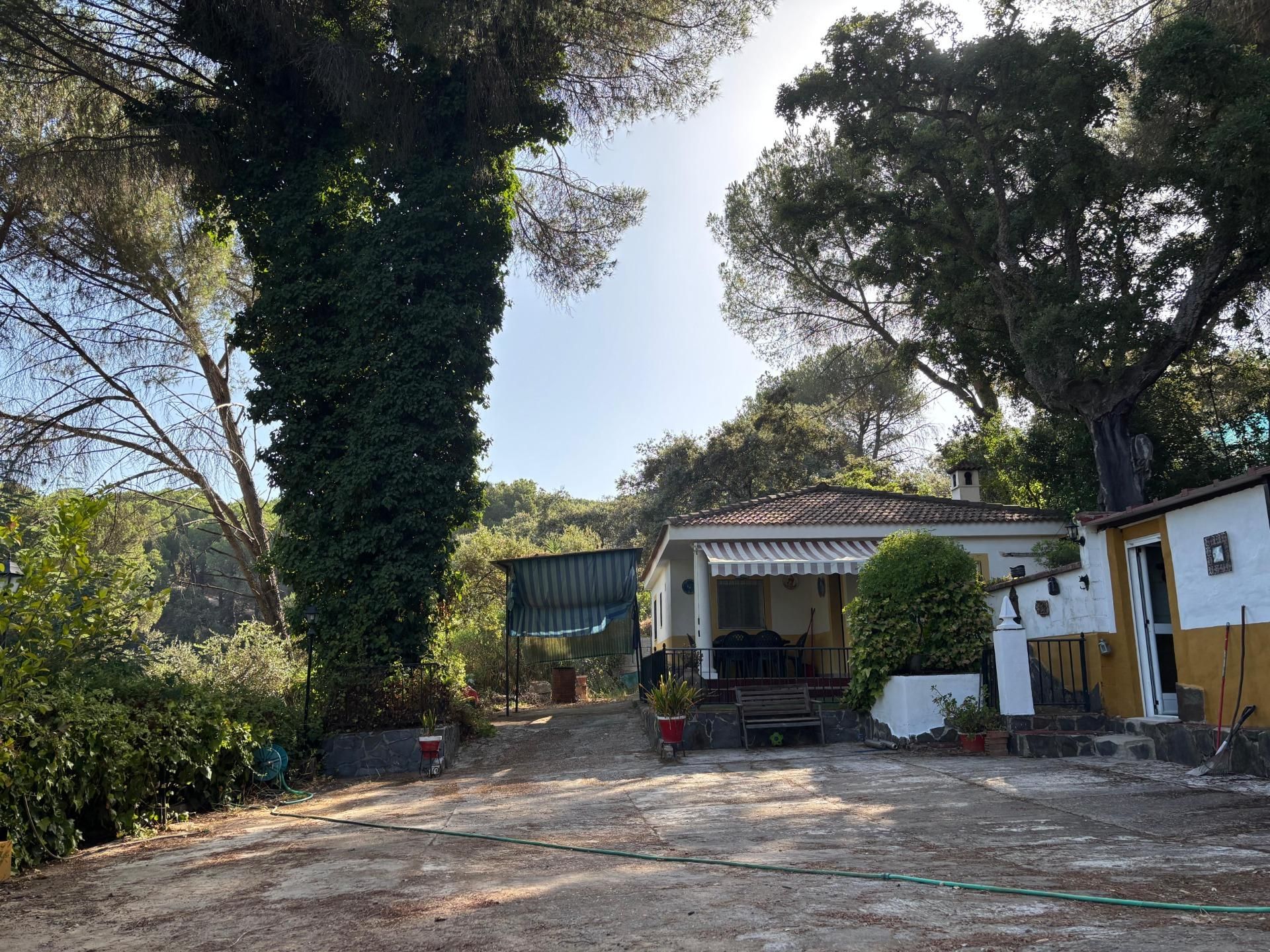 Exterior view of House or chalet for sale in  Córdoba Capital