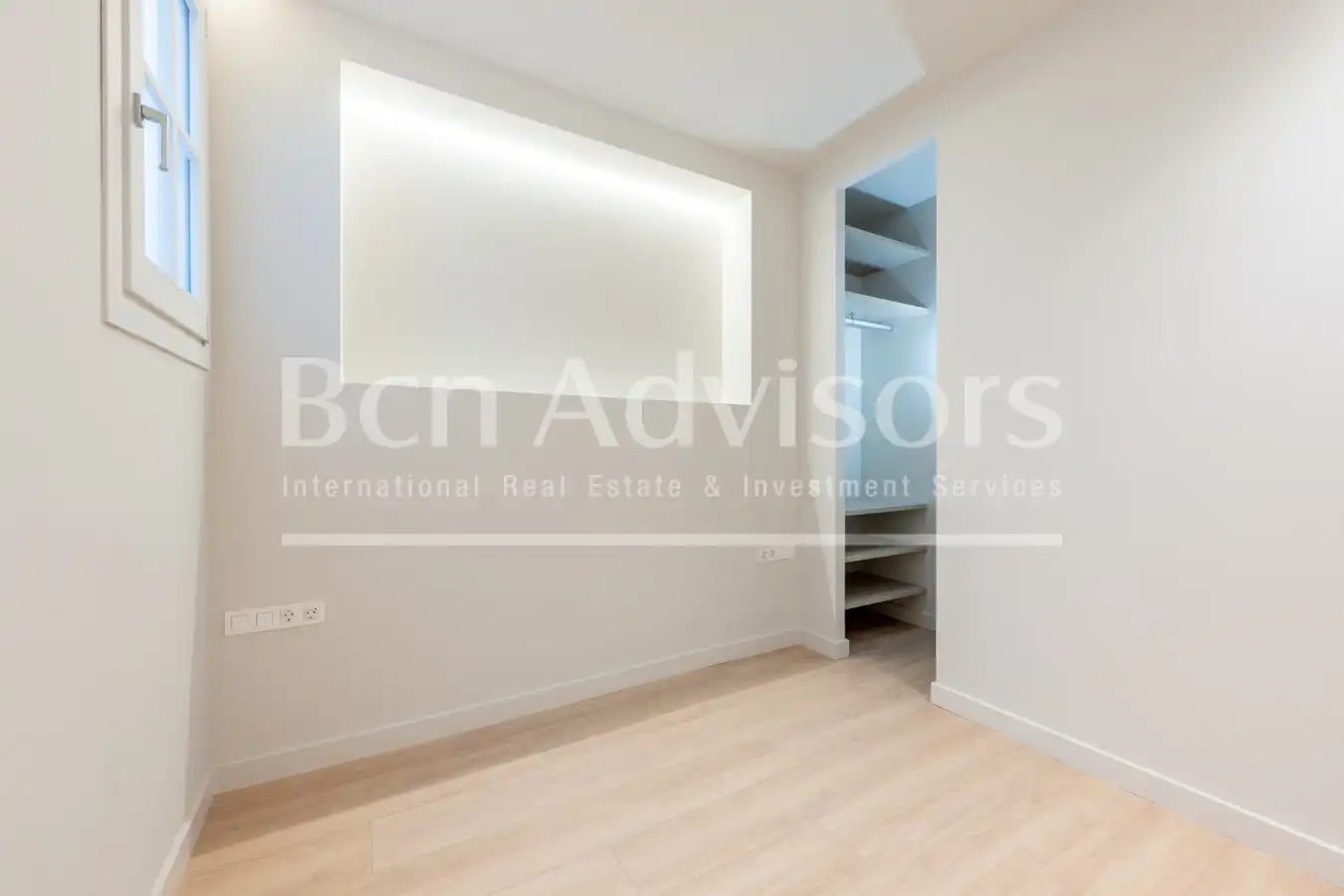 Piso con terraza en venta en Carrer del Consell de Cent, imagen 37