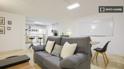 Foto 5 von Zimmer in Conde Orgaz - Piovera, Madrid Capital
