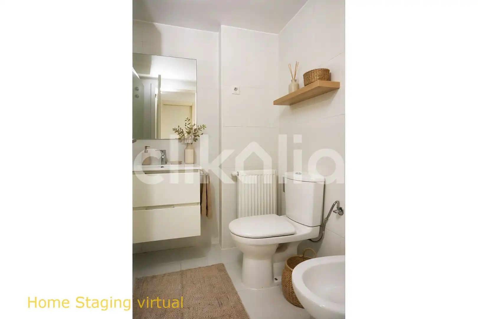 Bathroom of Flat for sale in Madrid  with Heating, Terrace and Storage room