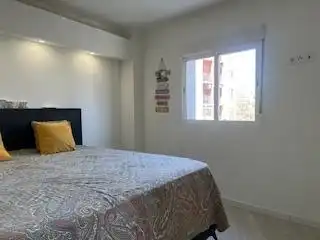 Habitación de Apartamento en venta en Reus con Parquet, Amueblado y Balcón