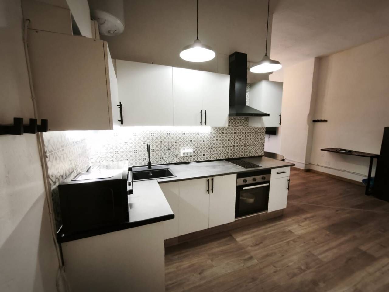 Kitchen of Loft for sale in Santa Coloma de Gramenet  with Parquet flooring and Storage room