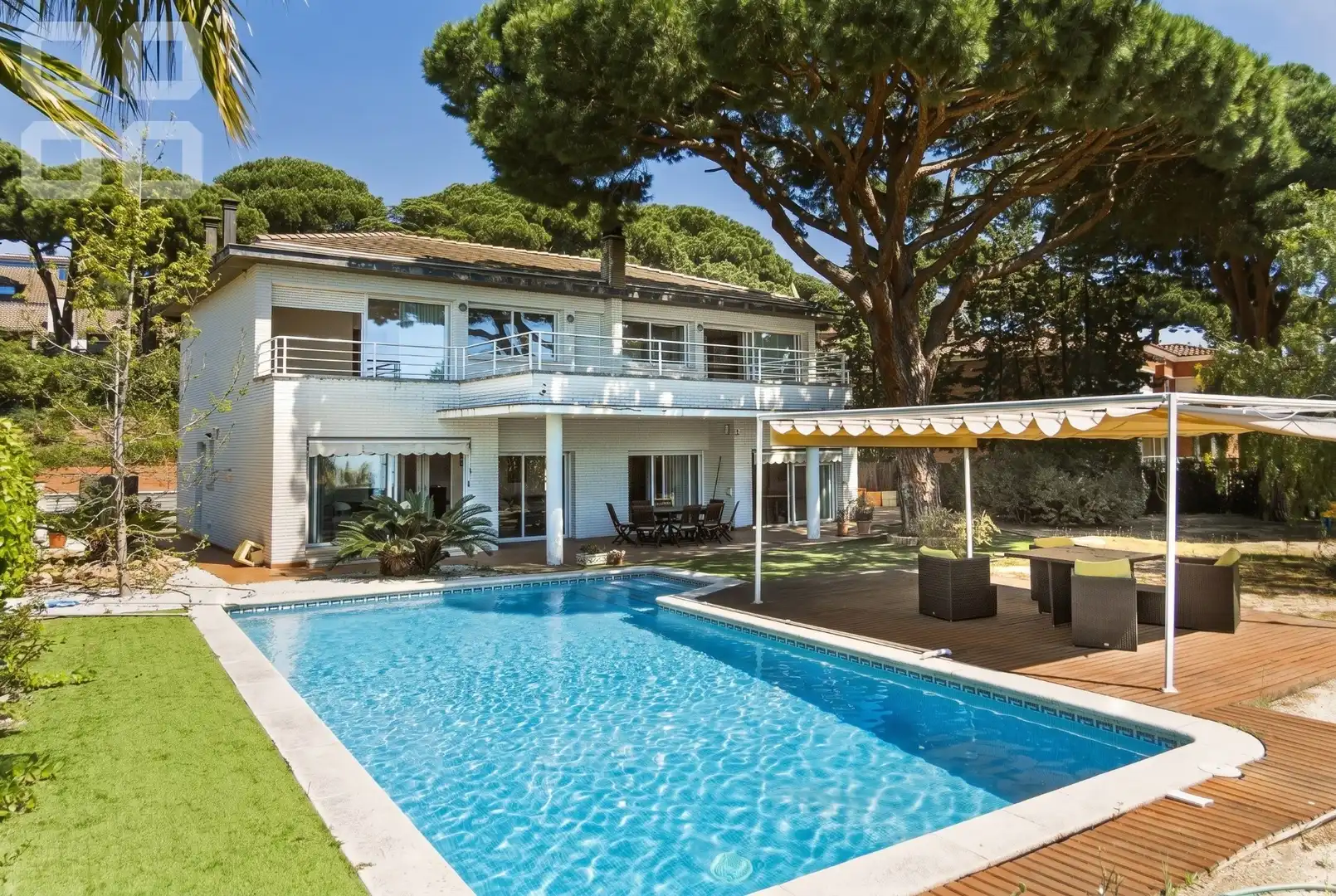 Piscina de Casa o chalet en venta en Caldes d'Estrac con Calefacción, Jardín privado y Terraza