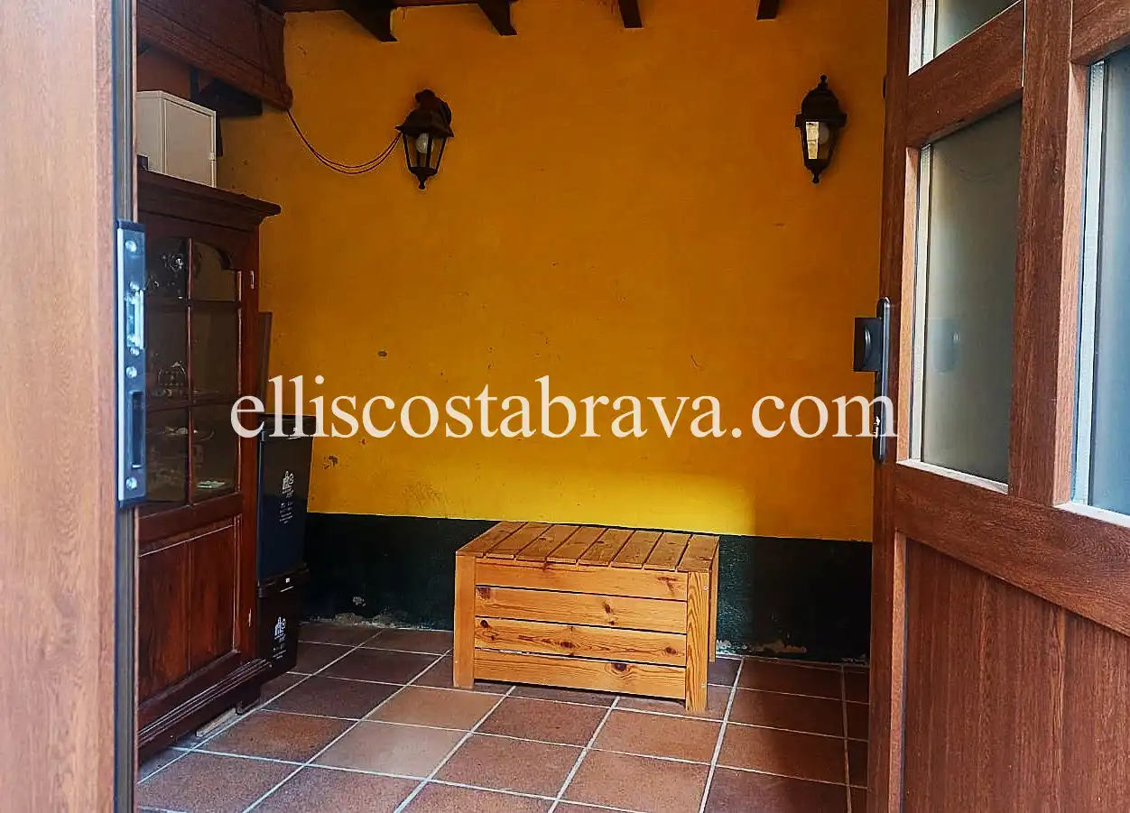 Casa adosada en venda en Albons amb Aire condicionat i Terrassa