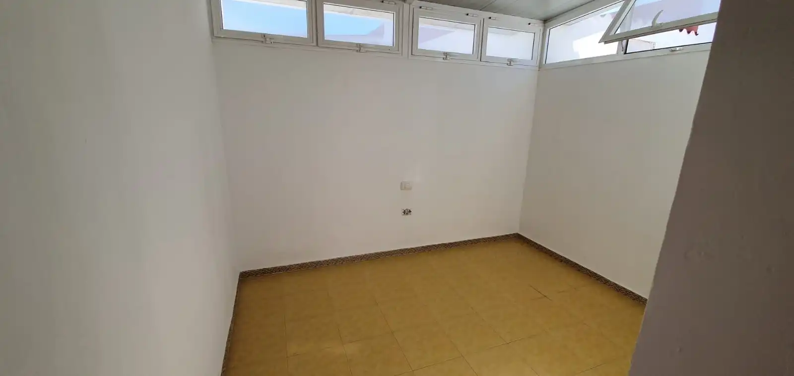 Habitación de Casa adosada en venta en Arico con Terraza y Balcón