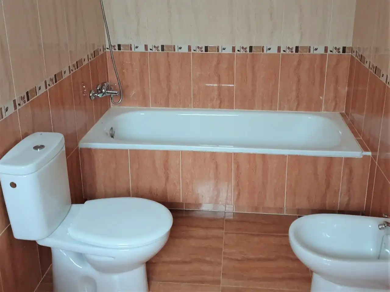 Mixed residential for sale in Calle Tierno Galván, imagen 8