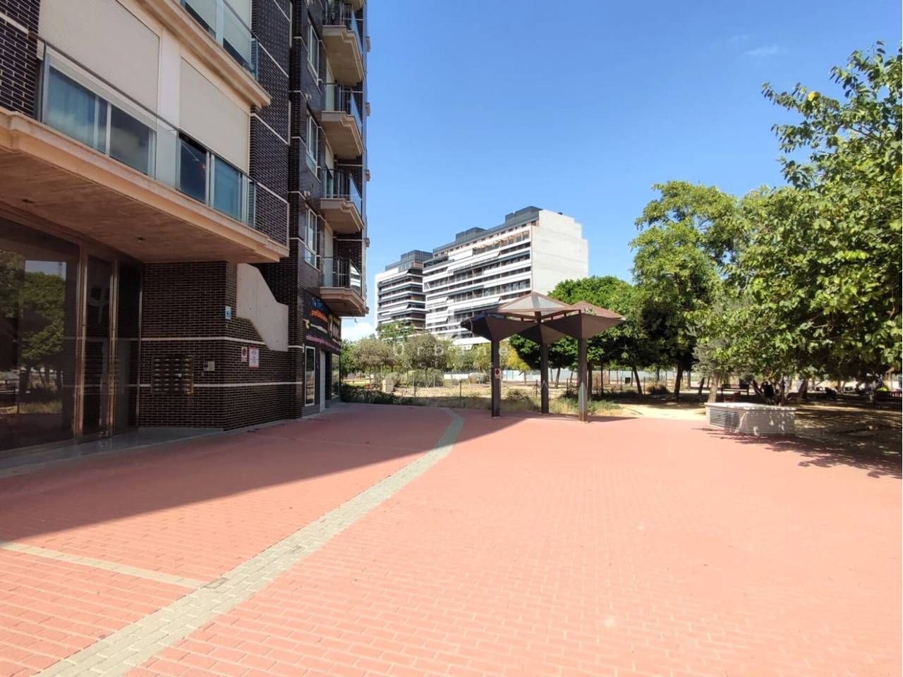 Garaje de alquiler en Calle  Institución Libre De Enseñanza, Juan Carlos I, Norte