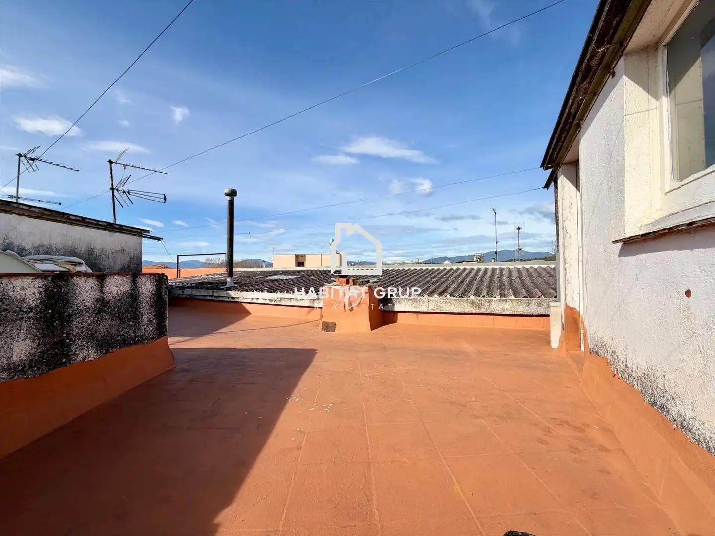 Vista exterior de Piso en venta en Girona con Calefacción y Terraza