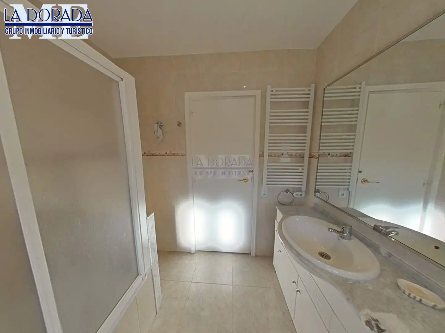 Reihenhaus mit Terrasse zum Verkauf in Ardiaca - La Llosa, imagen 40