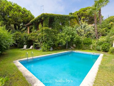 Maison avec piscine à vendre à Cabrils