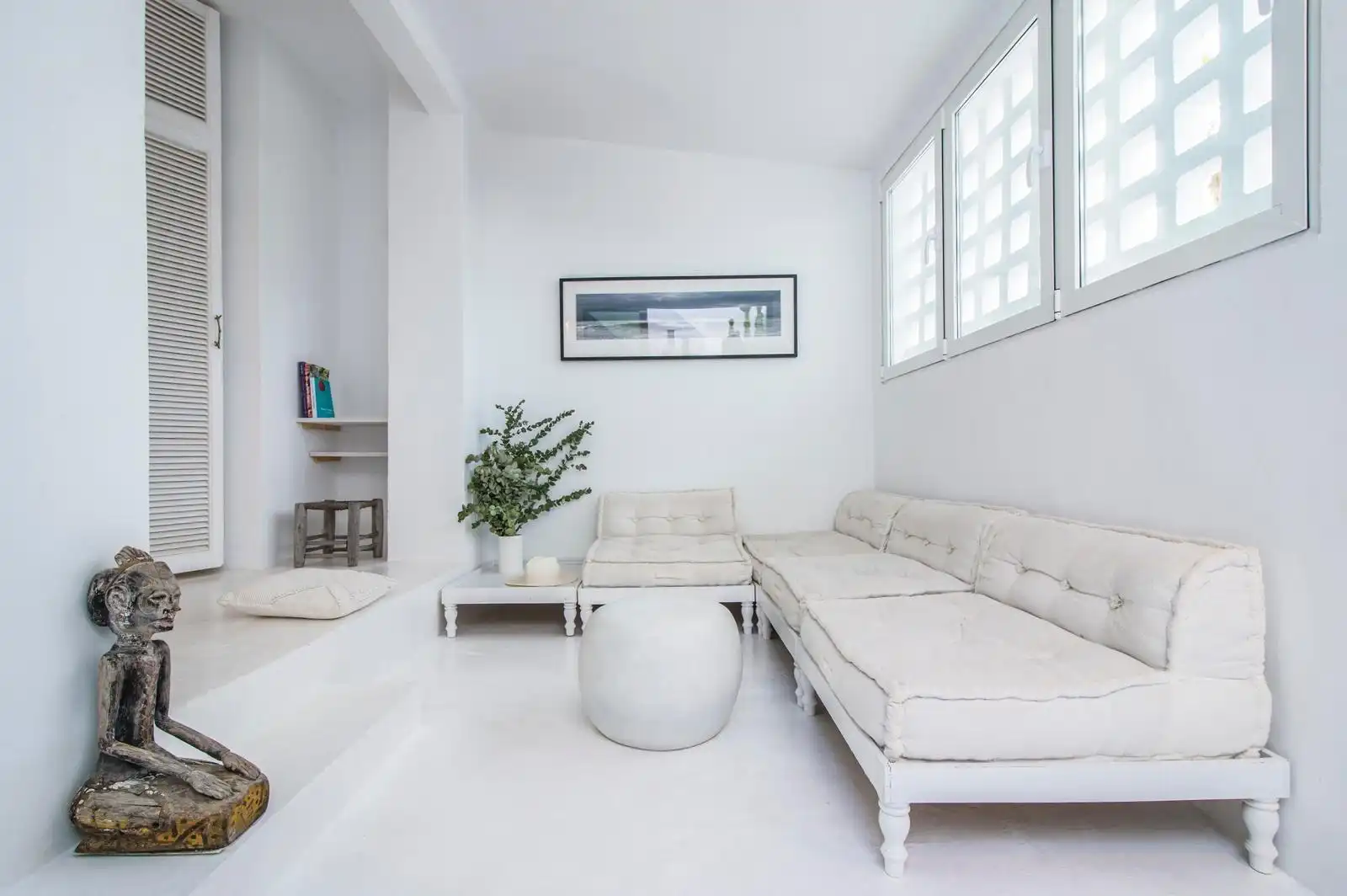 Sala de estar de Casa o chalet en venta en Marbella con Aire acondicionado, Calefacción y Piscina