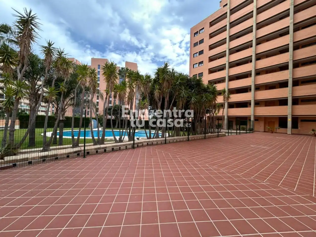 Exterior view of Flat for sale in Villajoyosa / La Vila Joiosa  with Air Conditioner, Heating and Terrace