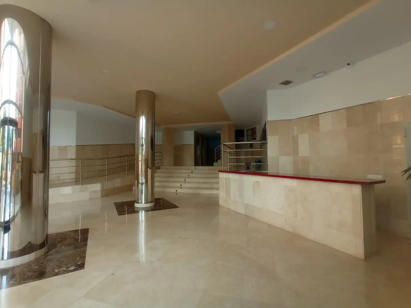 Piso en venta en Fuengirola con Aire acondicionado, Terraza y Amueblado