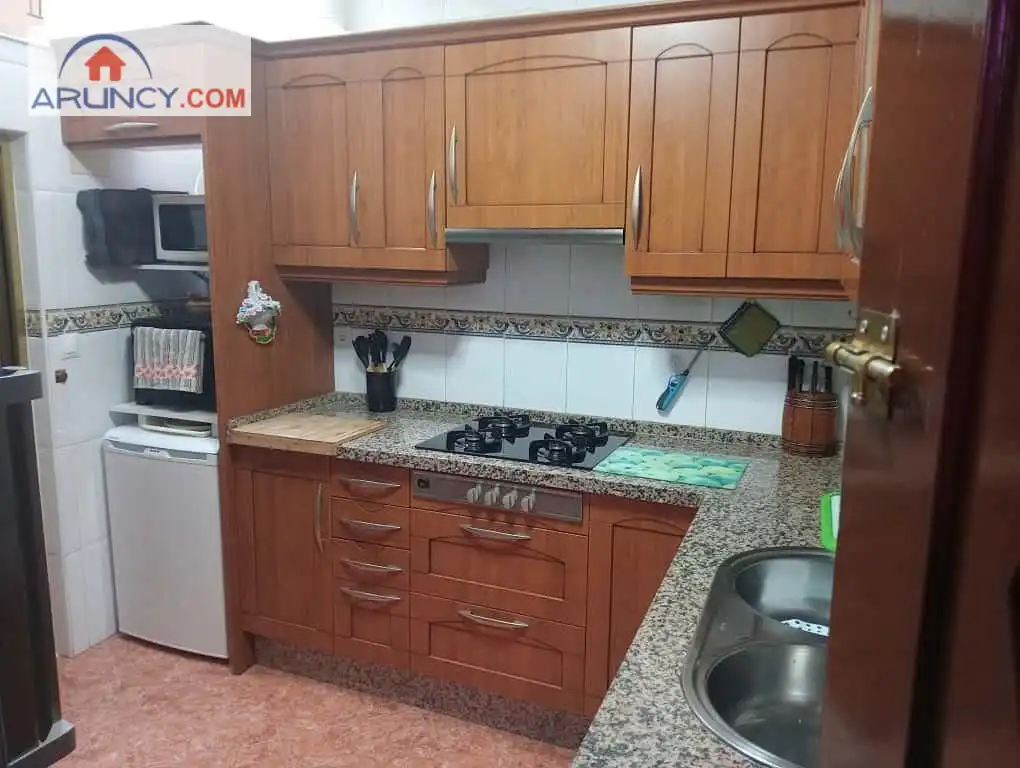 Cocina de Casa o chalet en venta en Sevilla con Calefacción, Terraza y Trastero