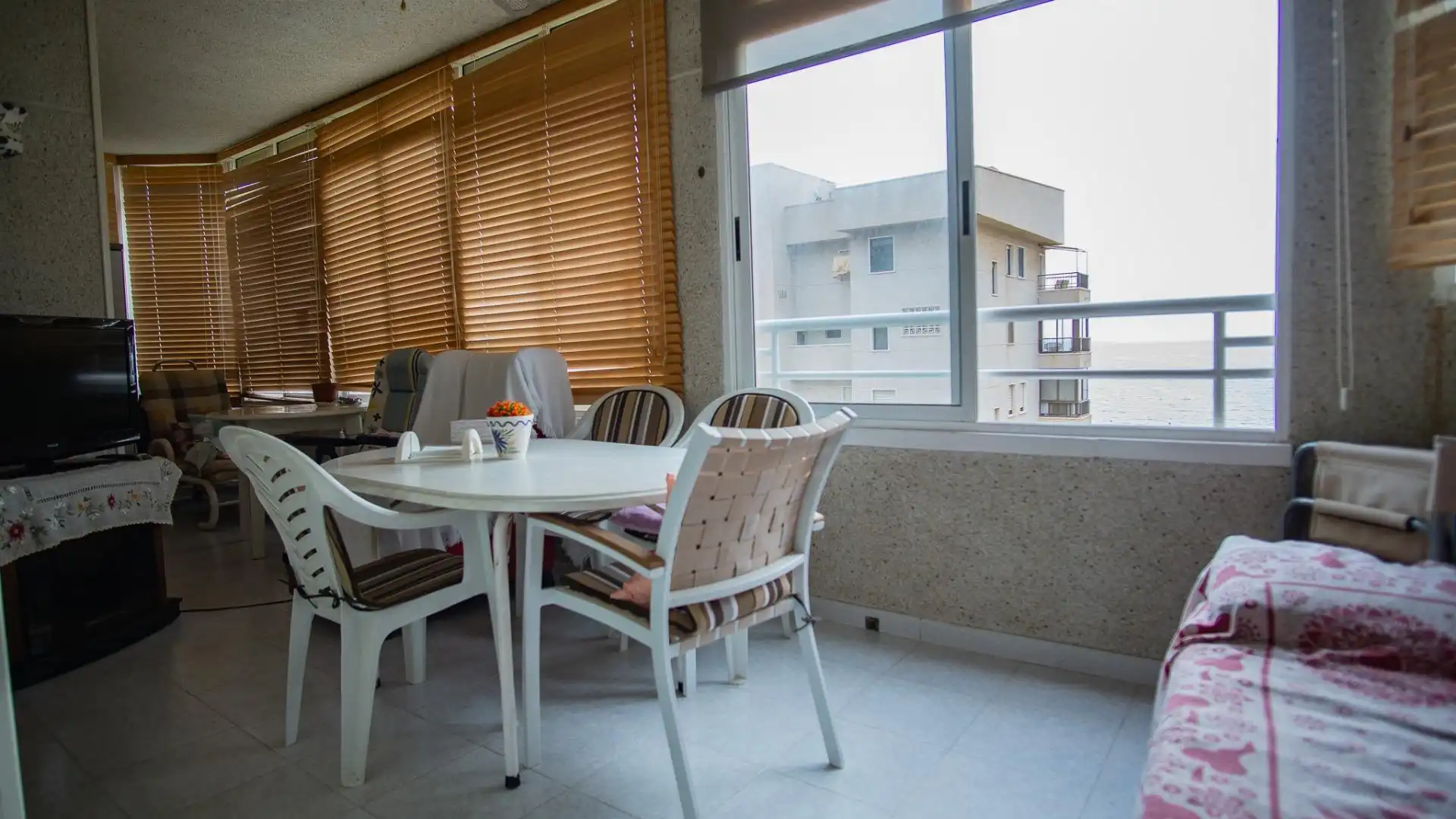 Mini appartamento con terrazza in affitto a Los Arenales del Sol, imagen 4