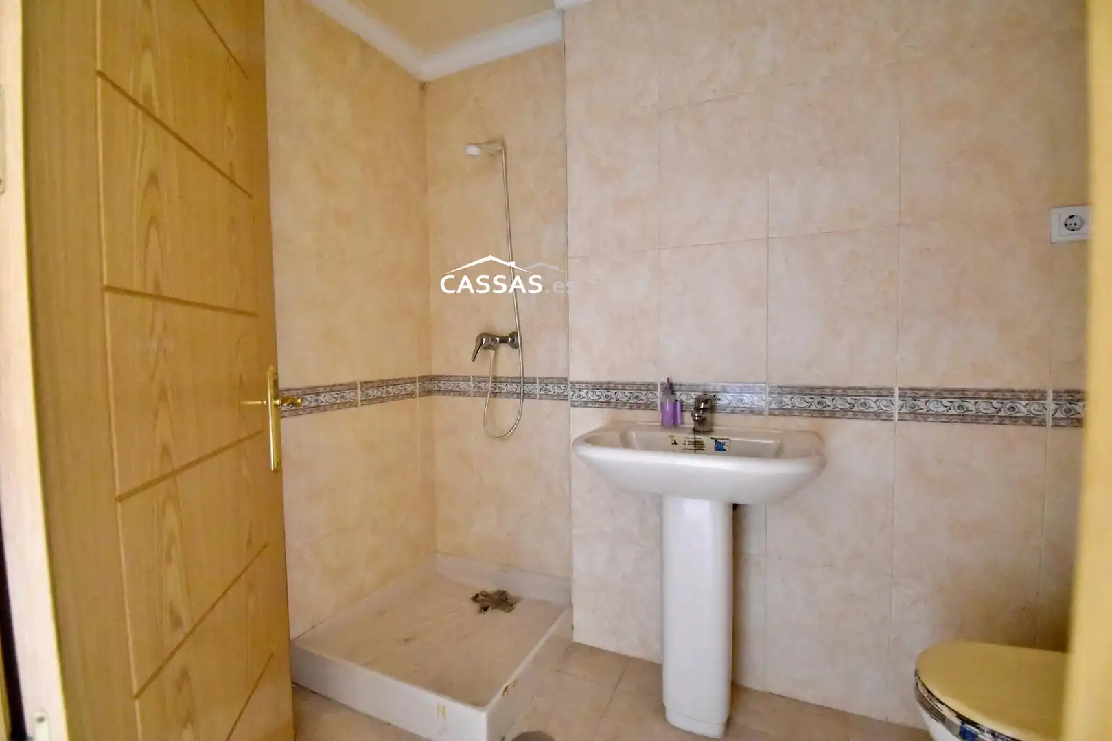 Bathroom of Flat for sale in Torrejón de Ardoz  with Heating, Parquet flooring and Storage room