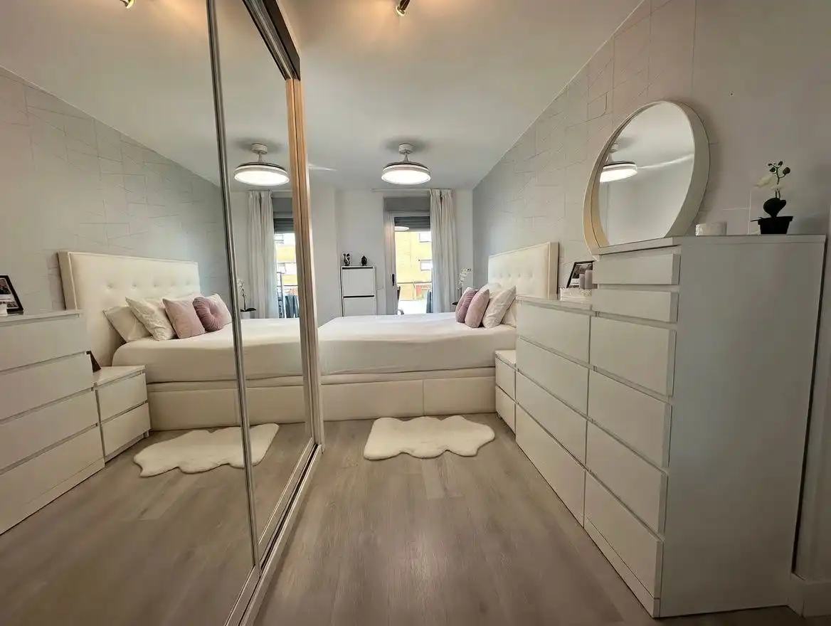Bedroom of Flat for sale in Paracuellos de Jarama  with Air Conditioner, Heating and Terrace