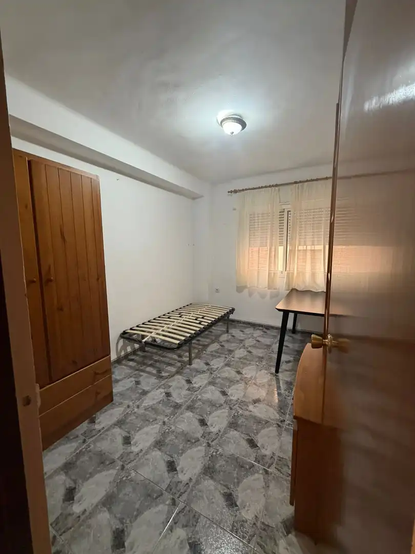 Bedroom of Flat for sale in Málaga  with Terrace and Alarm