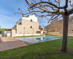 Piscina de Casa o xalet en venda en Torroella de Fluvià amb Aire condicionat, Jardí privat i Terrassa