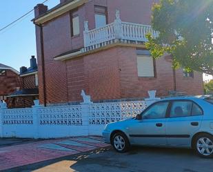 Exterior view of House or chalet for sale in Bárcena de Cicero  with Heating, Private garden and Storage room