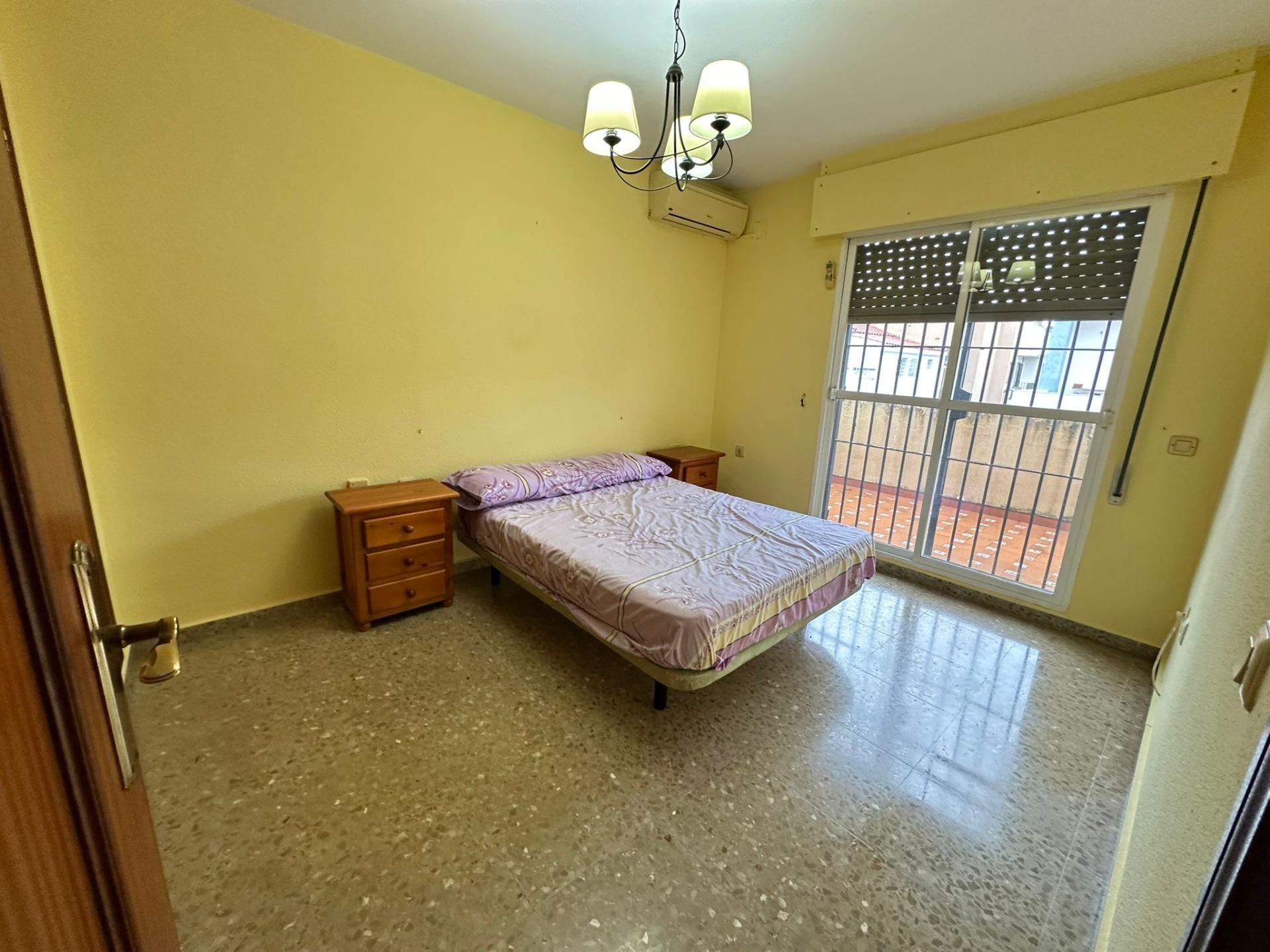 Single-family semi-detached for sale in Huerta Fava - Santiago