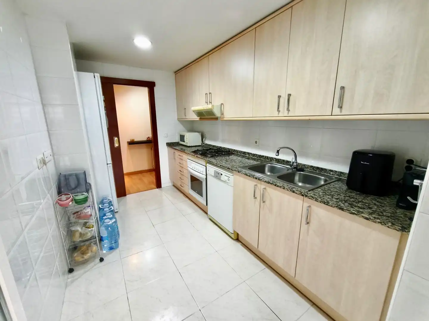 Kitchen of Flat for sale in Sabadell  with Air Conditioner, Heating and Parquet flooring