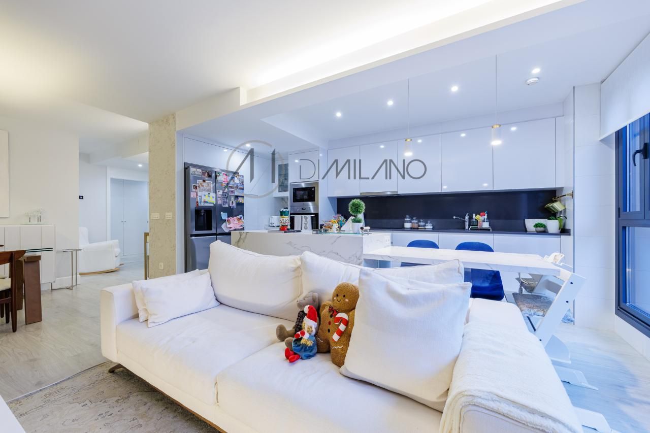 Living room of Flat for sale in Vigo   with Heating and Storage room