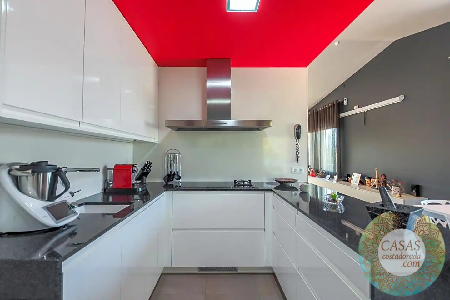 Cocina de Casa o chalet en venta en Tortosa con Aire acondicionado, Calefacción y Jardín privado