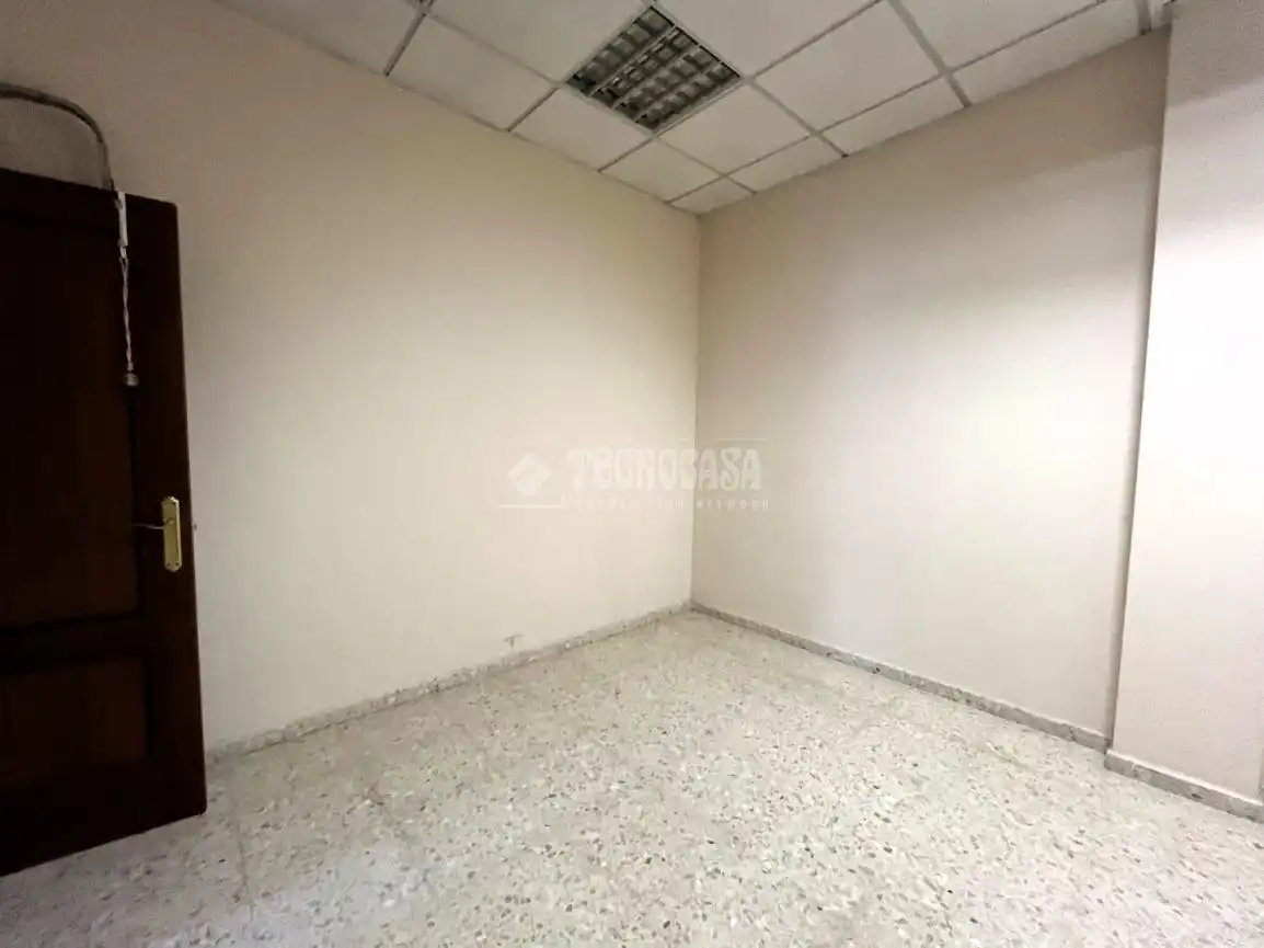 Commercial properties for rent in Pilas