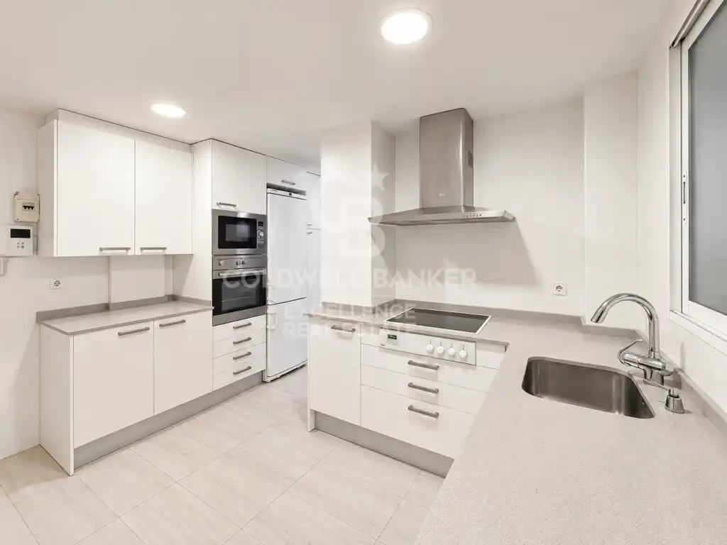 Flat with lift for sale in Calle Cavanilles, imagen 9