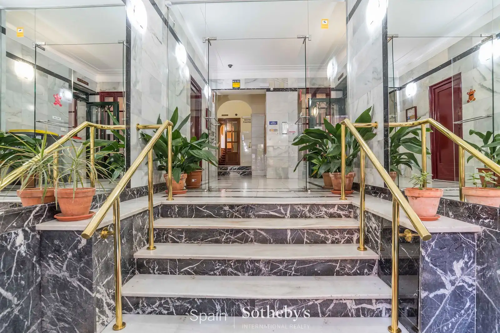 Apartament en venda en Madrid amb Aire condicionat, Calefacció i Terrassa