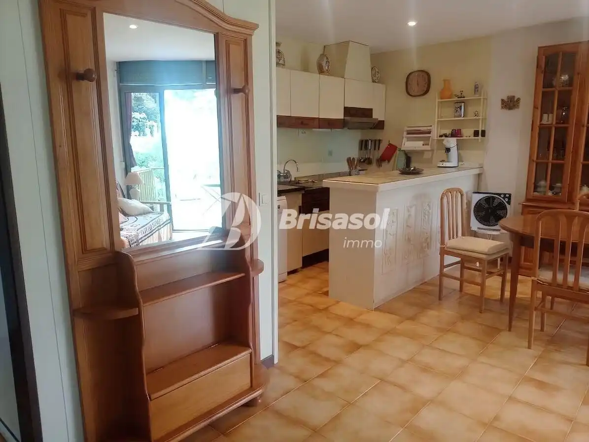 Küche von Wohnung zum Verkauf in Cambrils mit Klimaanlage, Heizung und Balkon