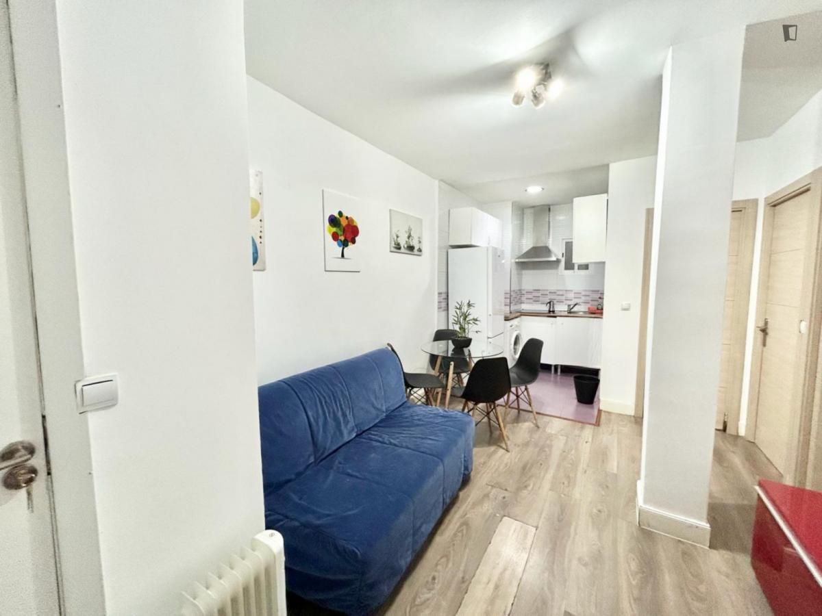 Bedroom of Apartment to rent in  Madrid Capital  with Furnished, Washing machine and Microwave