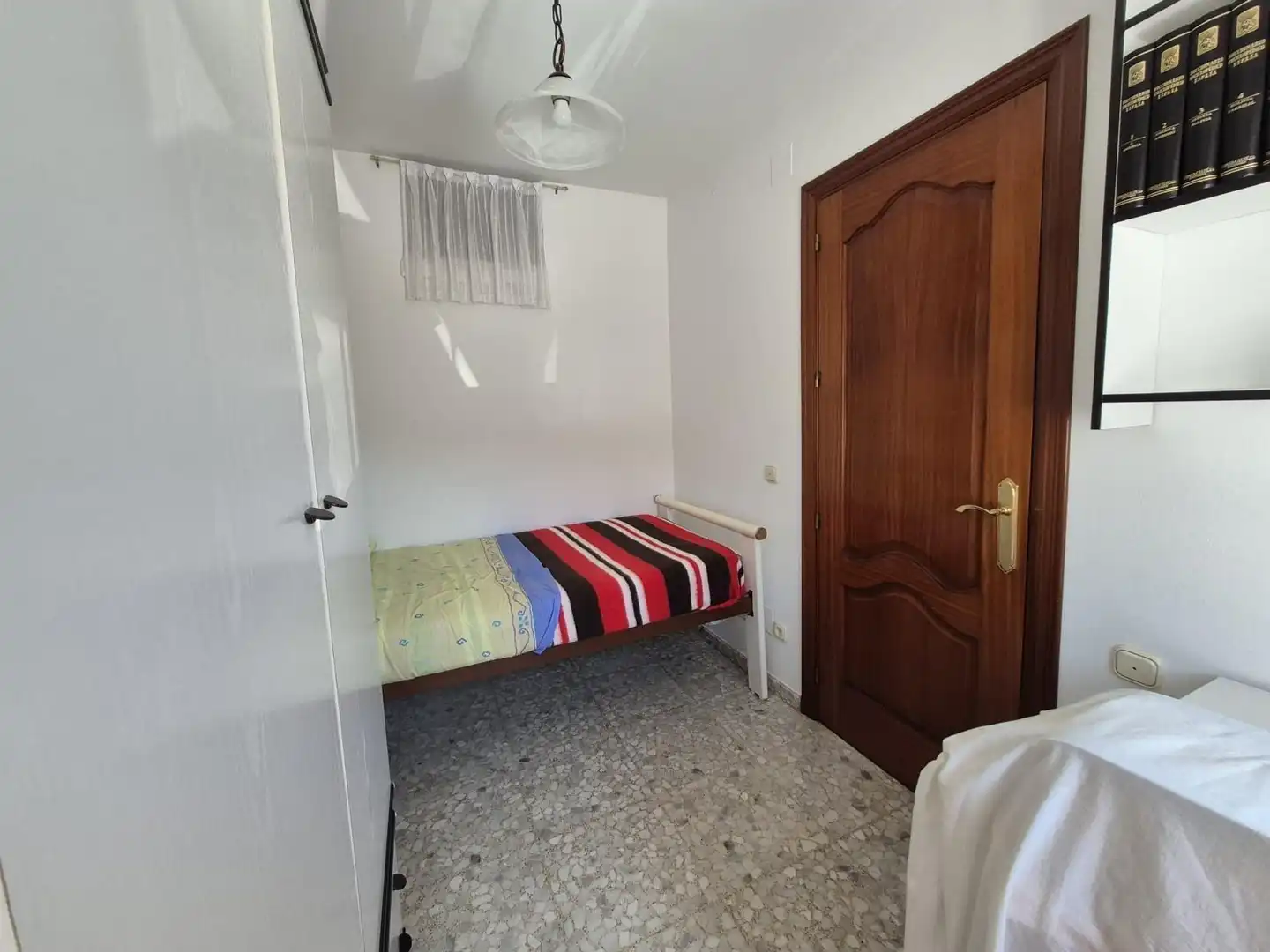 Dormitori de Apartament en venda en Estepona