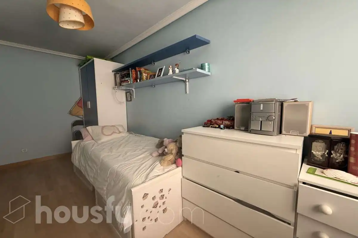 Schlafzimmer von Maisonette zur Miete in Madrid mit Klimaanlage, Heizung und Terrasse
