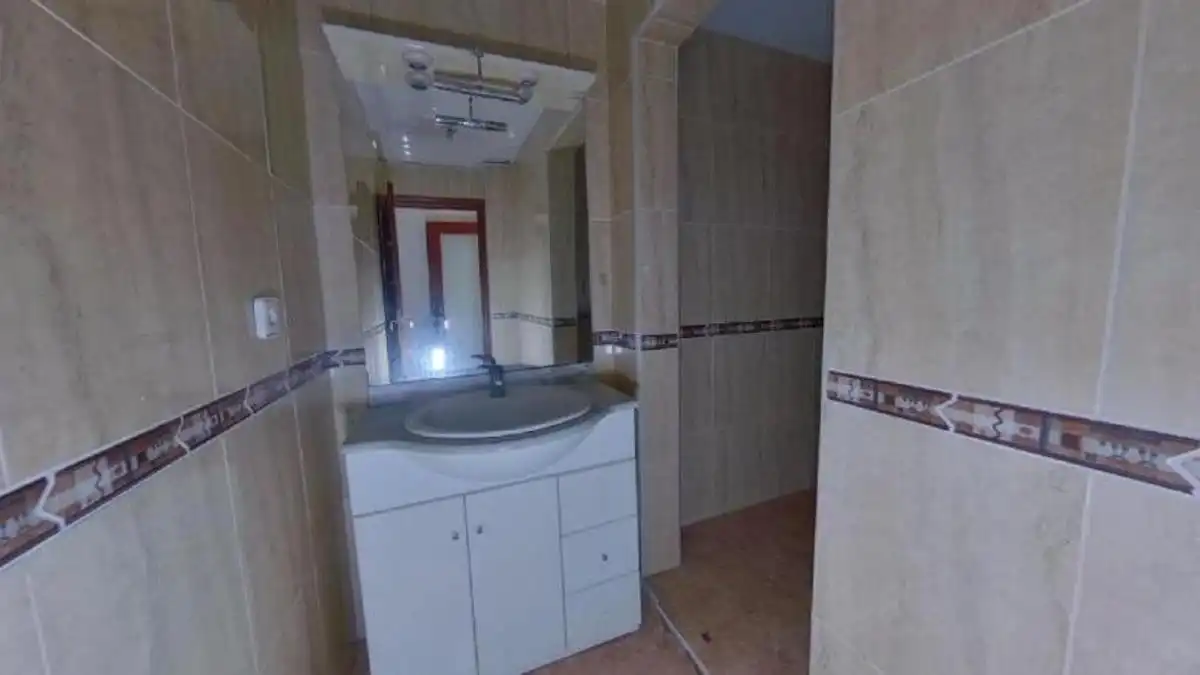 Bathroom of Ground floor for sale in Rubí