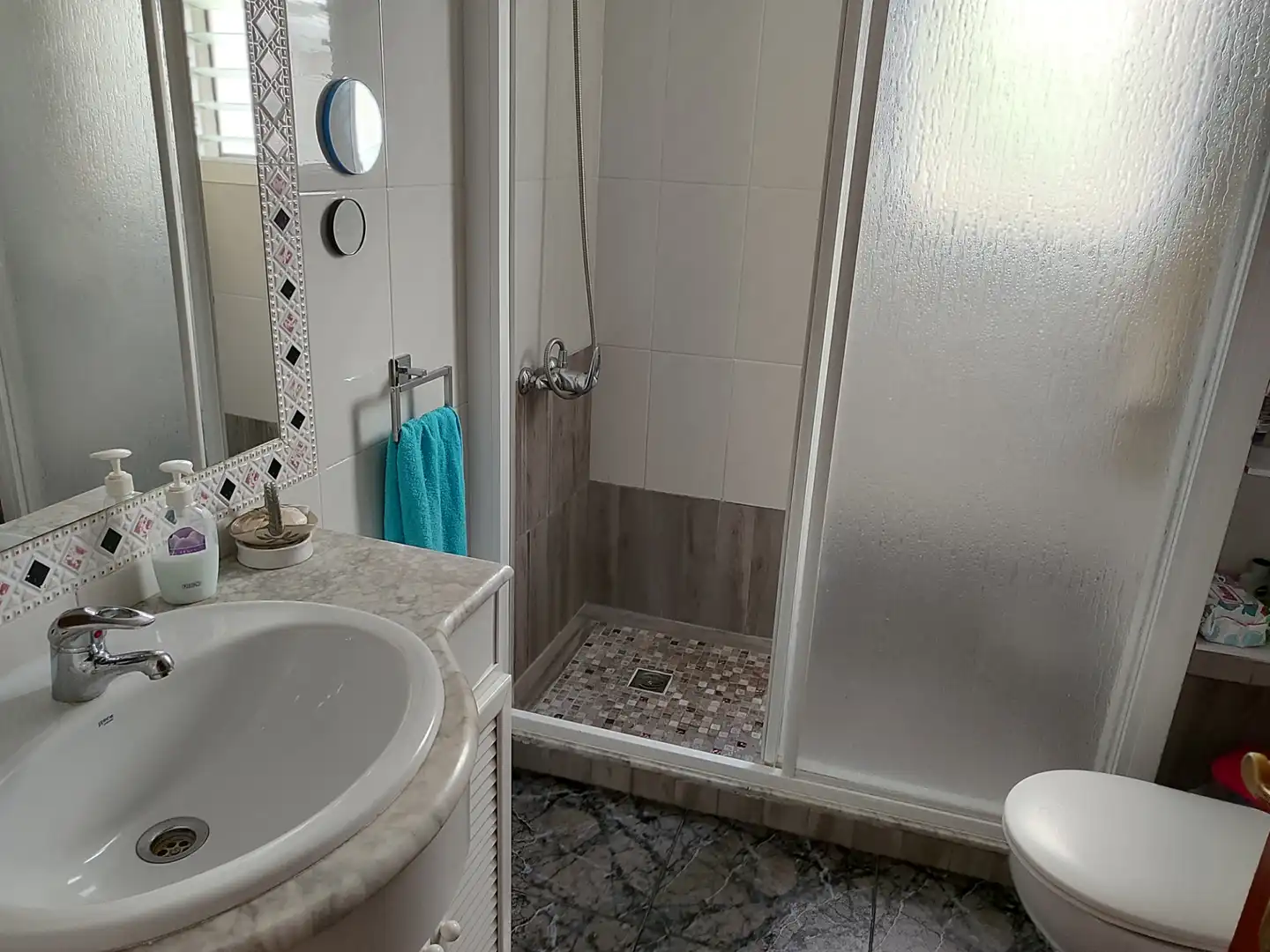 Bany de Pis en venda en Utrera amb Aire condicionat, Calefacció i Parquet