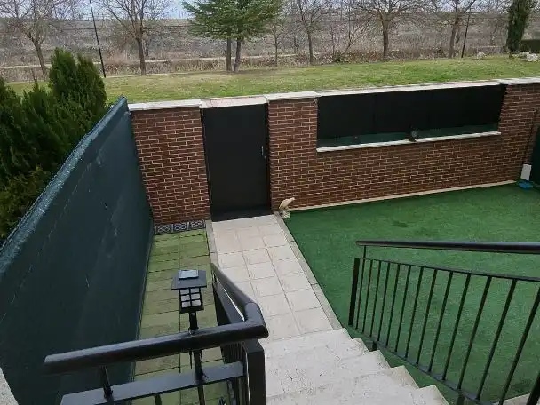 Adossat amb jardí en venda a Ribera del Zapardiel 14, imagen 31