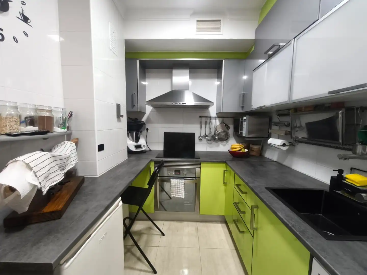 Cocina de Ático en venta en Águilas con Aire acondicionado, Terraza y Trastero