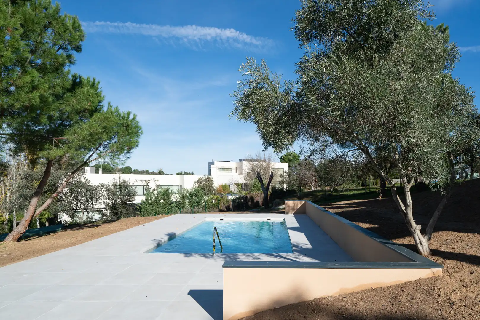 Houses for sale in Ciudalcampo