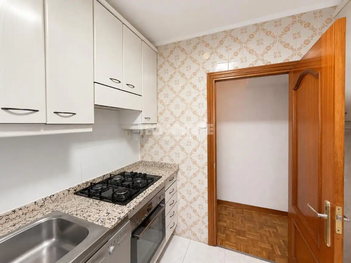 Cocina de Piso en venta en Madrid