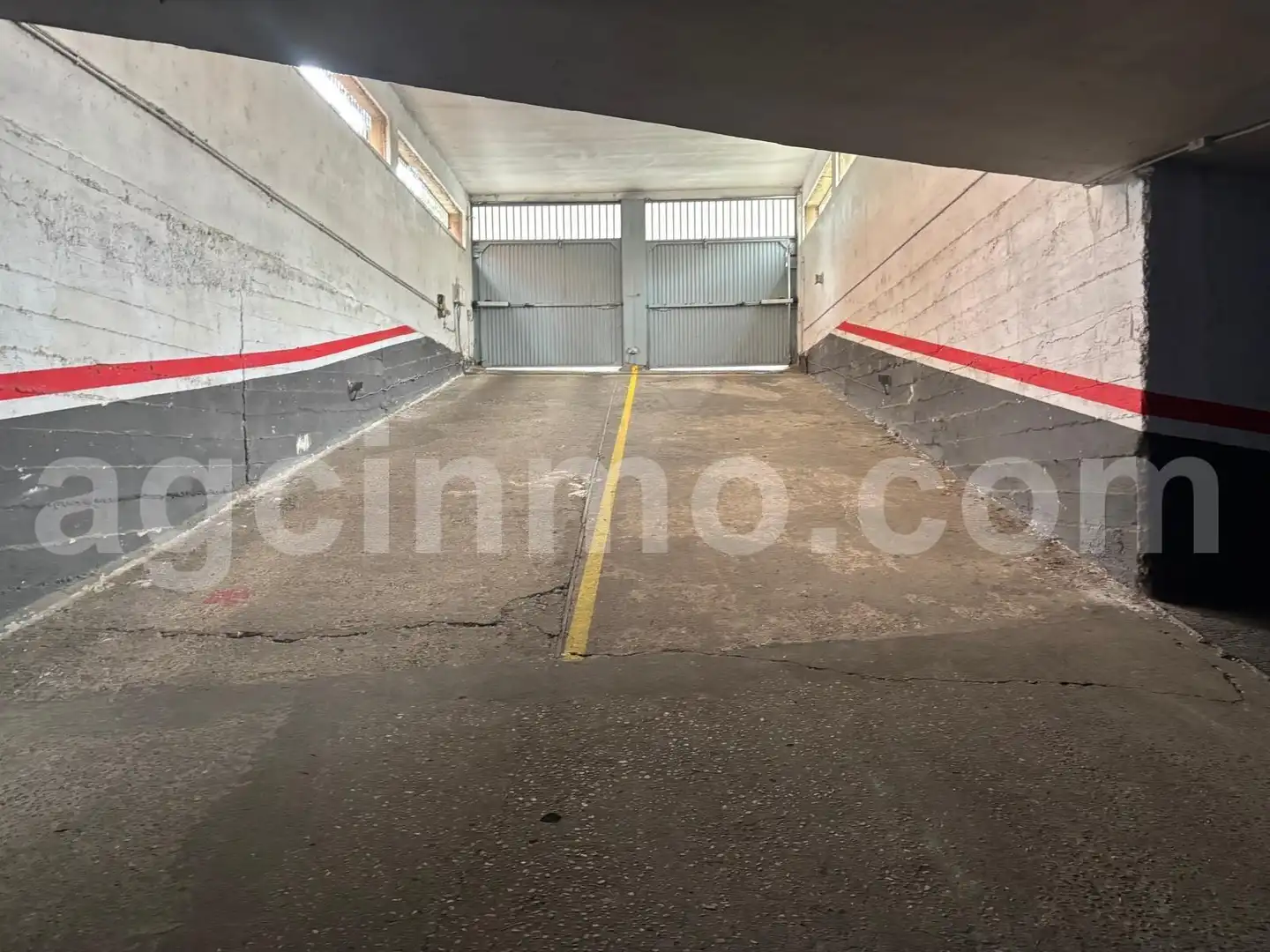 Parking de Piso de alquiler en Valladolid con Calefacción y Terraza